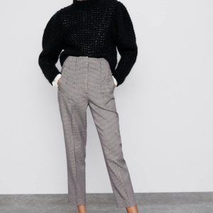 NWT High waisted Zara Trousers / Pants with Darts